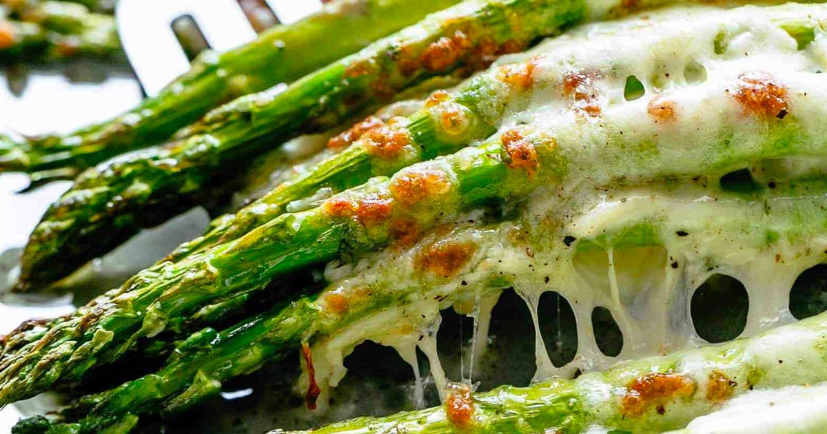 Garlic and Parmesan Roasted Asparagus