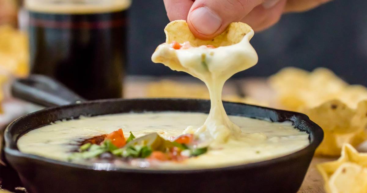 Mexican Restaurant Style White Cheese Queso Dip 6816