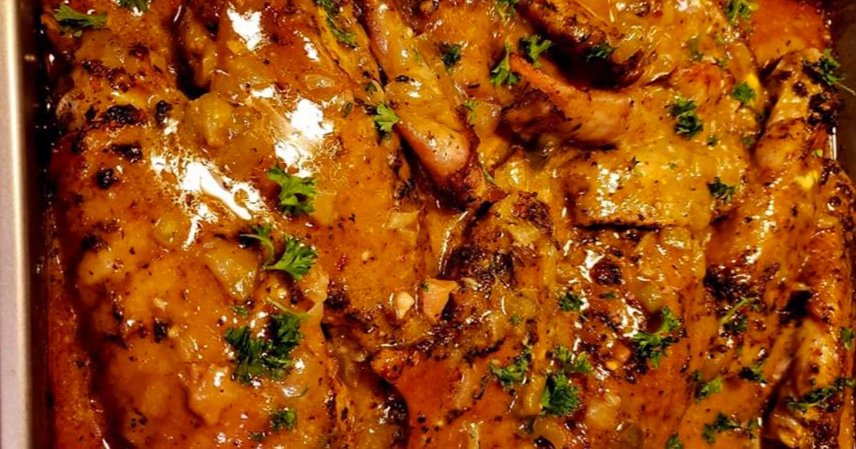 Turkey Wings With Mushroom Gravy