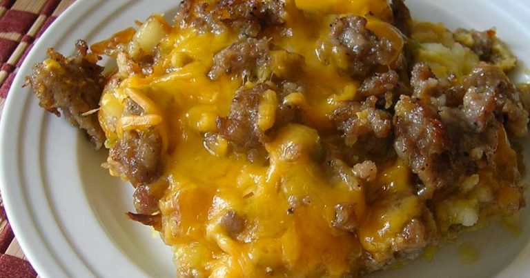 Crockpot Smoked Sausage & Hash Brown Casserole