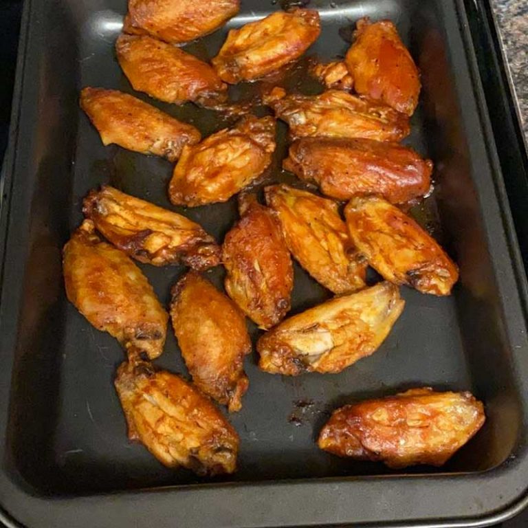 Baked Chicken Wings (Extra Crispy)