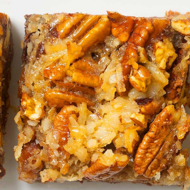 German Chocolate Brownie Pie