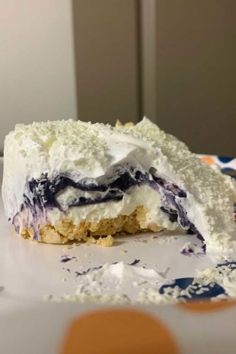 White Chocolate Blueberry Lasagna